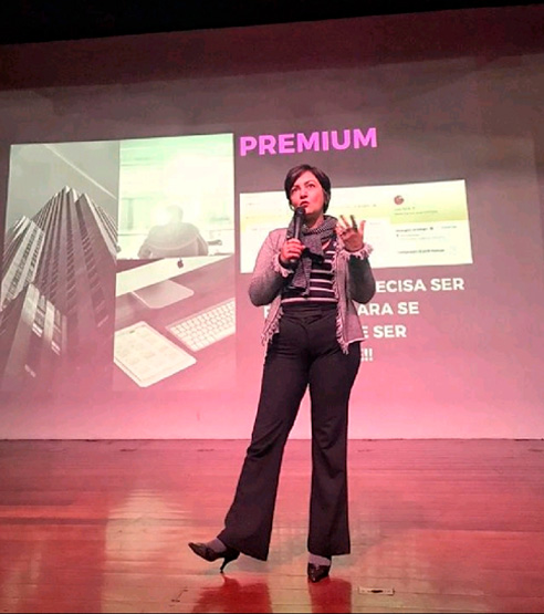 lucia-torres-palestra-universidade-sao-judas.jpg